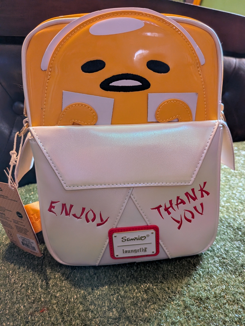 RARE NWT Gudetama Loungefly Sanrio Gudetama White & Yellow Mini Crossbody Gem!